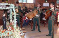 /album/fotogaleria-musica-y-artesanias/mkmk-jpg/